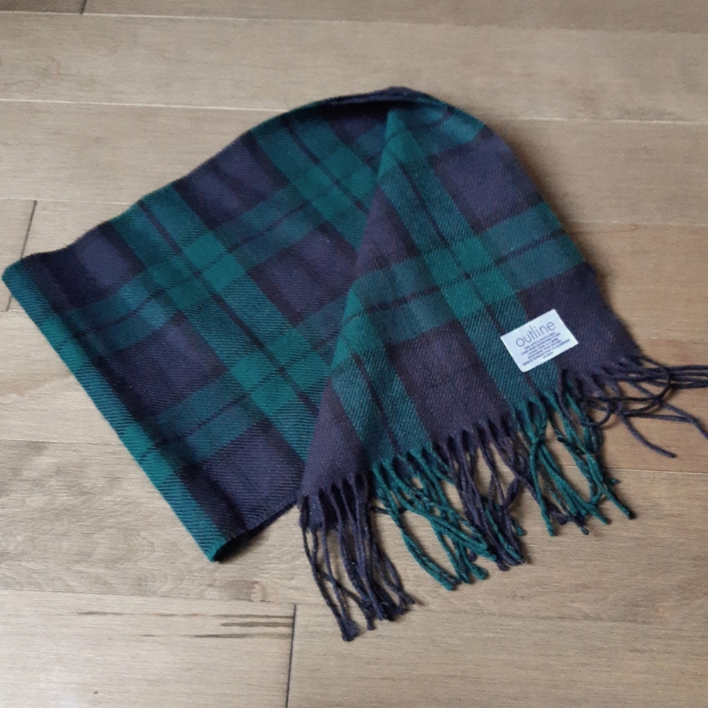 2/35$***Unisex Plaid Scarf / Made in Germany